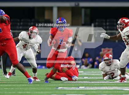 Thumbnail 2 in Duncanville vs. North Shore (UIL 6A Division 1 Championship) photogallery.