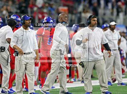 Thumbnail 3 in Duncanville vs. North Shore (UIL 6A Division 1 Championship) photogallery.