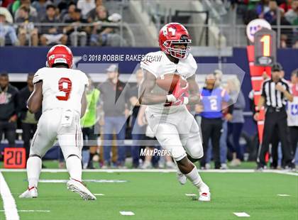 Thumbnail 2 in Duncanville vs. North Shore (UIL 6A Division 1 Championship) photogallery.