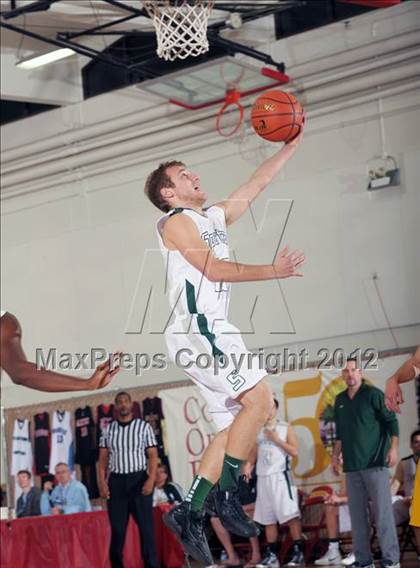 Thumbnail 1 in Bishop Manogue vs. Skyline (MaxPreps Holiday Classic) photogallery.