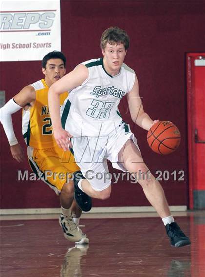Thumbnail 3 in Bishop Manogue vs. Skyline (MaxPreps Holiday Classic) photogallery.