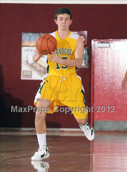 Thumbnail 1 in Bishop Manogue vs. Skyline (MaxPreps Holiday Classic) photogallery.