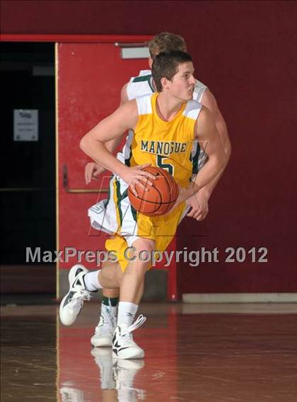 Thumbnail 2 in Bishop Manogue vs. Skyline (MaxPreps Holiday Classic) photogallery.