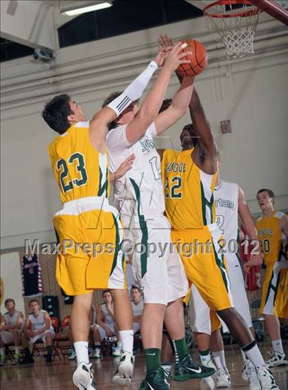 Thumbnail 3 in Bishop Manogue vs. Skyline (MaxPreps Holiday Classic) photogallery.