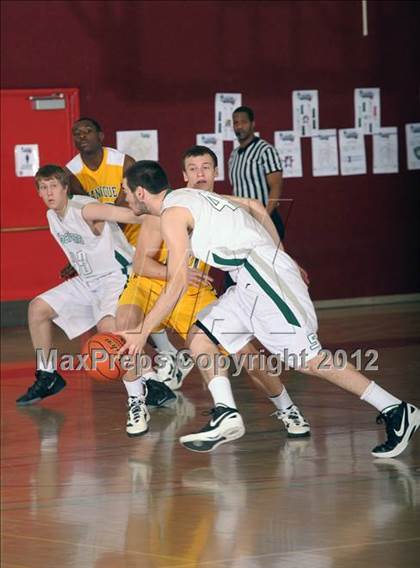 Thumbnail 2 in Bishop Manogue vs. Skyline (MaxPreps Holiday Classic) photogallery.