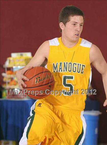 Thumbnail 2 in Bishop Manogue vs. Skyline (MaxPreps Holiday Classic) photogallery.