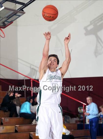 Thumbnail 1 in Bishop Manogue vs. Skyline (MaxPreps Holiday Classic) photogallery.