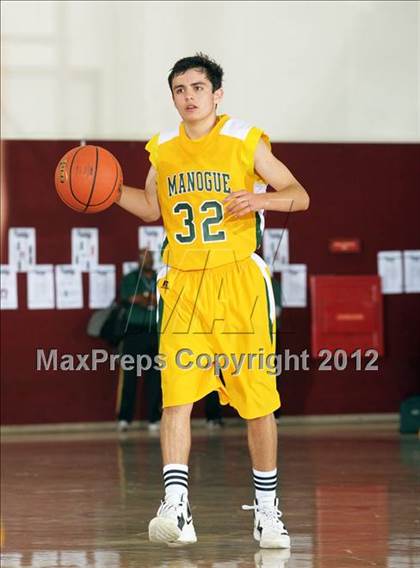 Thumbnail 1 in Bishop Manogue vs. Skyline (MaxPreps Holiday Classic) photogallery.