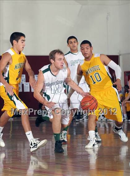 Thumbnail 1 in Bishop Manogue vs. Skyline (MaxPreps Holiday Classic) photogallery.