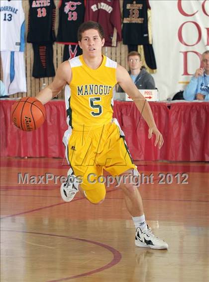 Thumbnail 1 in Bishop Manogue vs. Skyline (MaxPreps Holiday Classic) photogallery.