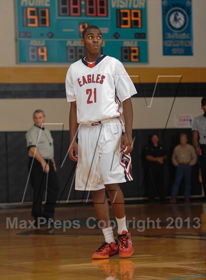 Thumbnail 2 in Atascocita vs. Bellaire (McDonald's Texas Invitational) photogallery.