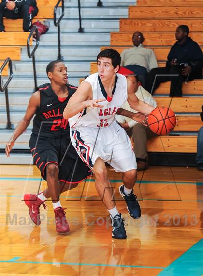 Thumbnail 3 in Atascocita vs. Bellaire (McDonald's Texas Invitational) photogallery.
