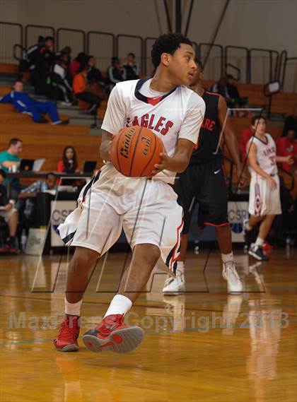 Thumbnail 3 in Atascocita vs. Bellaire (McDonald's Texas Invitational) photogallery.