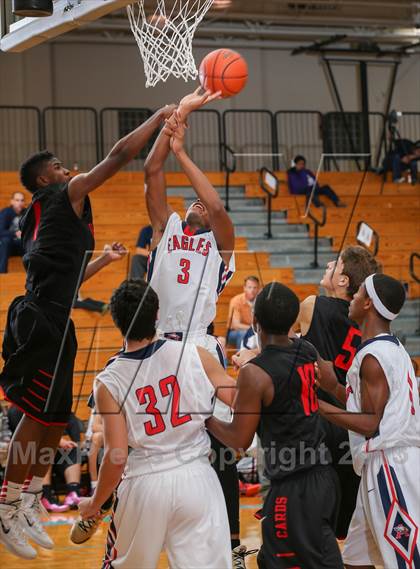 Thumbnail 2 in Atascocita vs. Bellaire (McDonald's Texas Invitational) photogallery.