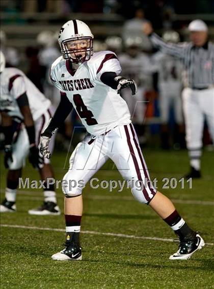 Thumbnail 3 in Simon Kenton vs. Tates Creek (KHSAA 1st Round) photogallery.