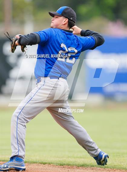 Thumbnail 3 in Chavez vs Sun Valley Magnet (CIF LACS DIII Championship) photogallery.