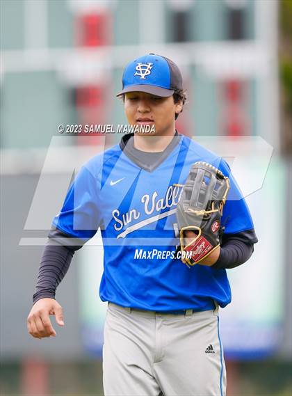 Thumbnail 1 in Chavez vs Sun Valley Magnet (CIF LACS DIII Championship) photogallery.