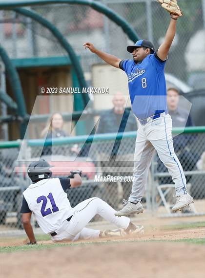 Thumbnail 1 in Chavez vs Sun Valley Magnet (CIF LACS DIII Championship) photogallery.