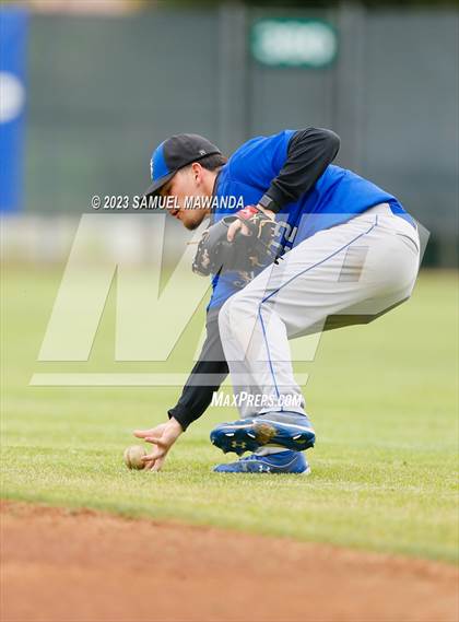 Thumbnail 2 in Chavez vs Sun Valley Magnet (CIF LACS DIII Championship) photogallery.