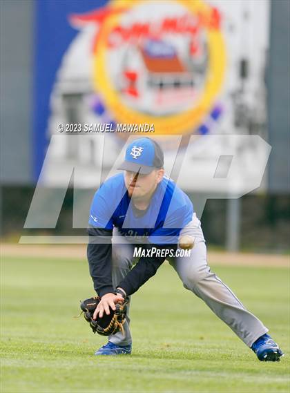 Thumbnail 1 in Chavez vs Sun Valley Magnet (CIF LACS DIII Championship) photogallery.