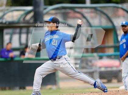 Thumbnail 1 in Chavez vs Sun Valley Magnet (CIF LACS DIII Championship) photogallery.
