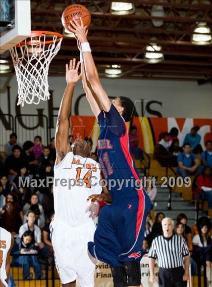 Thumbnail 1 in Manvel @ Dobie (McDonalds Texas Invitational) photogallery.