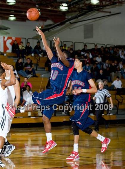 Thumbnail 3 in Manvel @ Dobie (McDonalds Texas Invitational) photogallery.