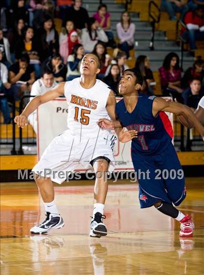 Thumbnail 2 in Manvel @ Dobie (McDonalds Texas Invitational) photogallery.