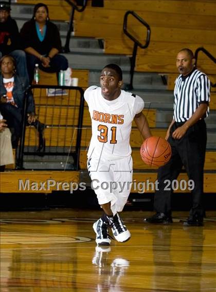 Thumbnail 3 in Manvel @ Dobie (McDonalds Texas Invitational) photogallery.