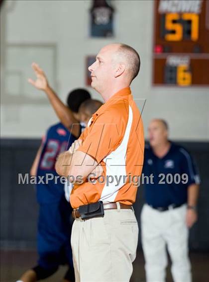 Thumbnail 2 in Manvel @ Dobie (McDonalds Texas Invitational) photogallery.