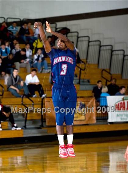Thumbnail 1 in Manvel @ Dobie (McDonalds Texas Invitational) photogallery.