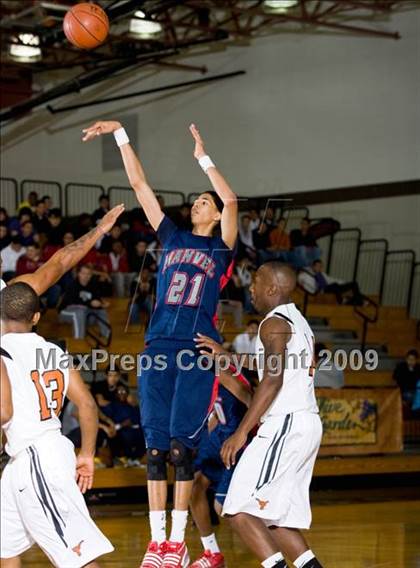 Thumbnail 1 in Manvel @ Dobie (McDonalds Texas Invitational) photogallery.