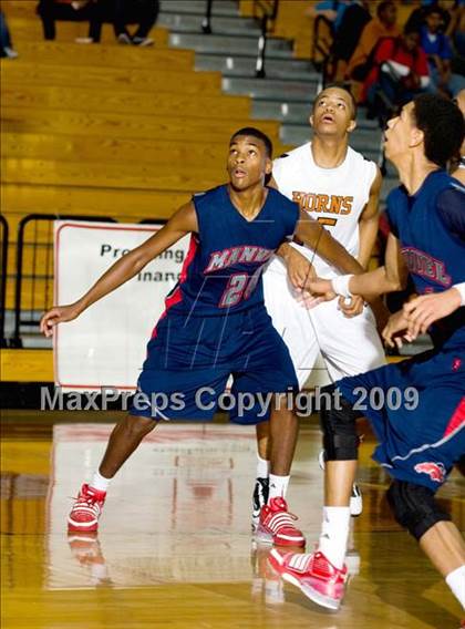 Thumbnail 1 in Manvel @ Dobie (McDonalds Texas Invitational) photogallery.