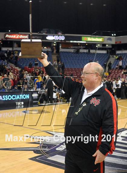 Thumbnail 2 in Bishop O'Dowd vs. Mater Dei (CIF State Open Division Final) photogallery.
