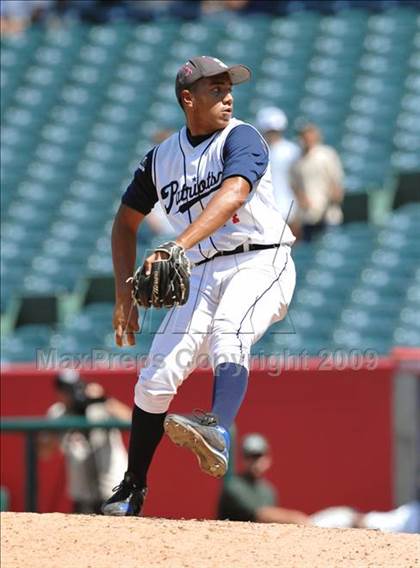 Thumbnail 2 in Beckman vs. South Hills (CIF SS D3 Final) photogallery.