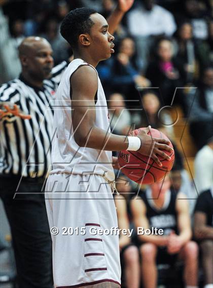 Thumbnail 1 in Sabis International vs Longmeadow (Spalding HoopHall Classic) photogallery.
