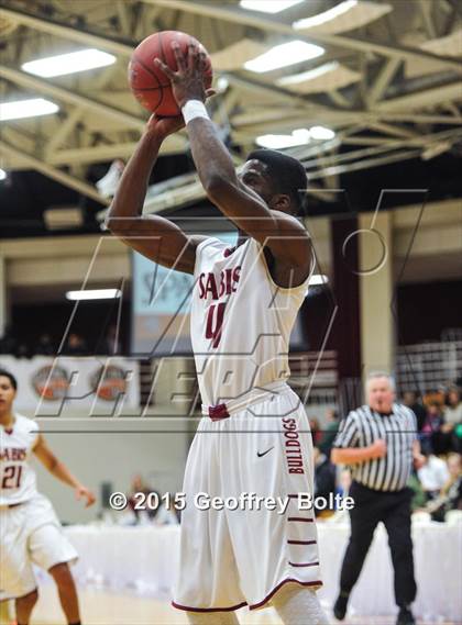 Thumbnail 1 in Sabis International vs Longmeadow (Spalding HoopHall Classic) photogallery.