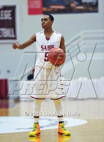 Thumbnail 1 in Sabis International vs Longmeadow (Spalding HoopHall Classic) photogallery.