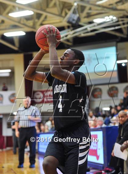 Thumbnail 2 in Sabis International vs Longmeadow (Spalding HoopHall Classic) photogallery.