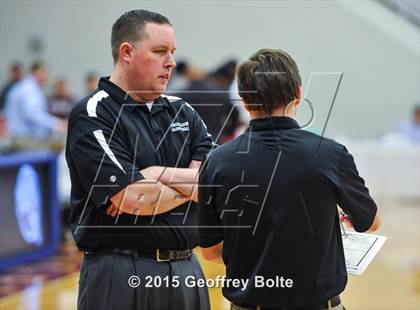 Thumbnail 1 in Sabis International vs Longmeadow (Spalding HoopHall Classic) photogallery.