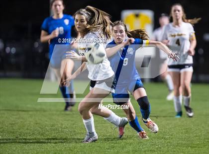 Thumbnail 1 in Mandeville vs. St. Amant (LHSAA D1 Semifinal) photogallery.