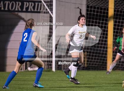 Thumbnail 2 in Mandeville vs. St. Amant (LHSAA D1 Semifinal) photogallery.