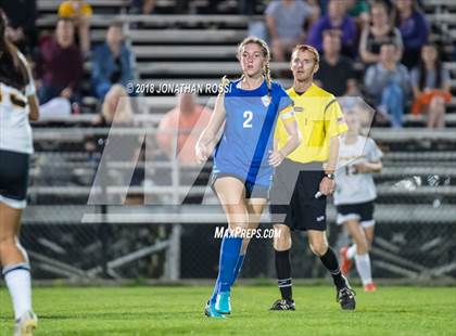 Thumbnail 3 in Mandeville vs. St. Amant (LHSAA D1 Semifinal) photogallery.