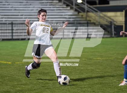 Thumbnail 1 in Mandeville vs. St. Amant (LHSAA D1 Semifinal) photogallery.