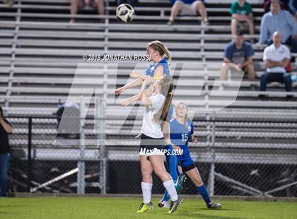 Thumbnail 2 in Mandeville vs. St. Amant (LHSAA D1 Semifinal) photogallery.