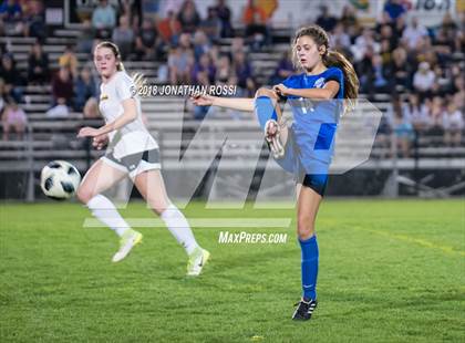 Thumbnail 2 in Mandeville vs. St. Amant (LHSAA D1 Semifinal) photogallery.