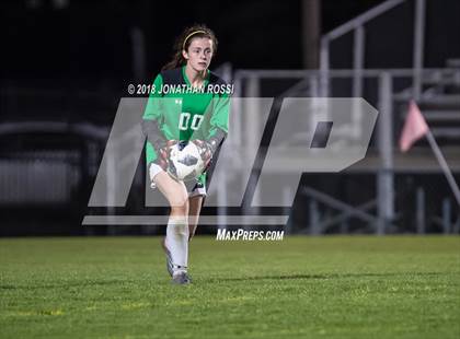 Thumbnail 2 in Mandeville vs. St. Amant (LHSAA D1 Semifinal) photogallery.