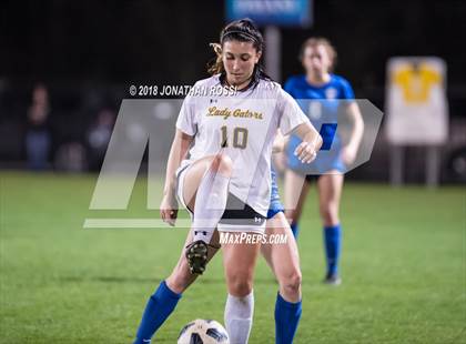 Thumbnail 1 in Mandeville vs. St. Amant (LHSAA D1 Semifinal) photogallery.