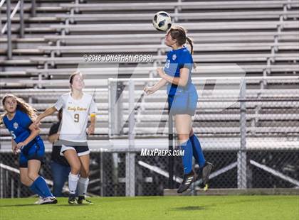 Thumbnail 1 in Mandeville vs. St. Amant (LHSAA D1 Semifinal) photogallery.