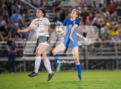 Thumbnail 2 in Mandeville vs. St. Amant (LHSAA D1 Semifinal) photogallery.
